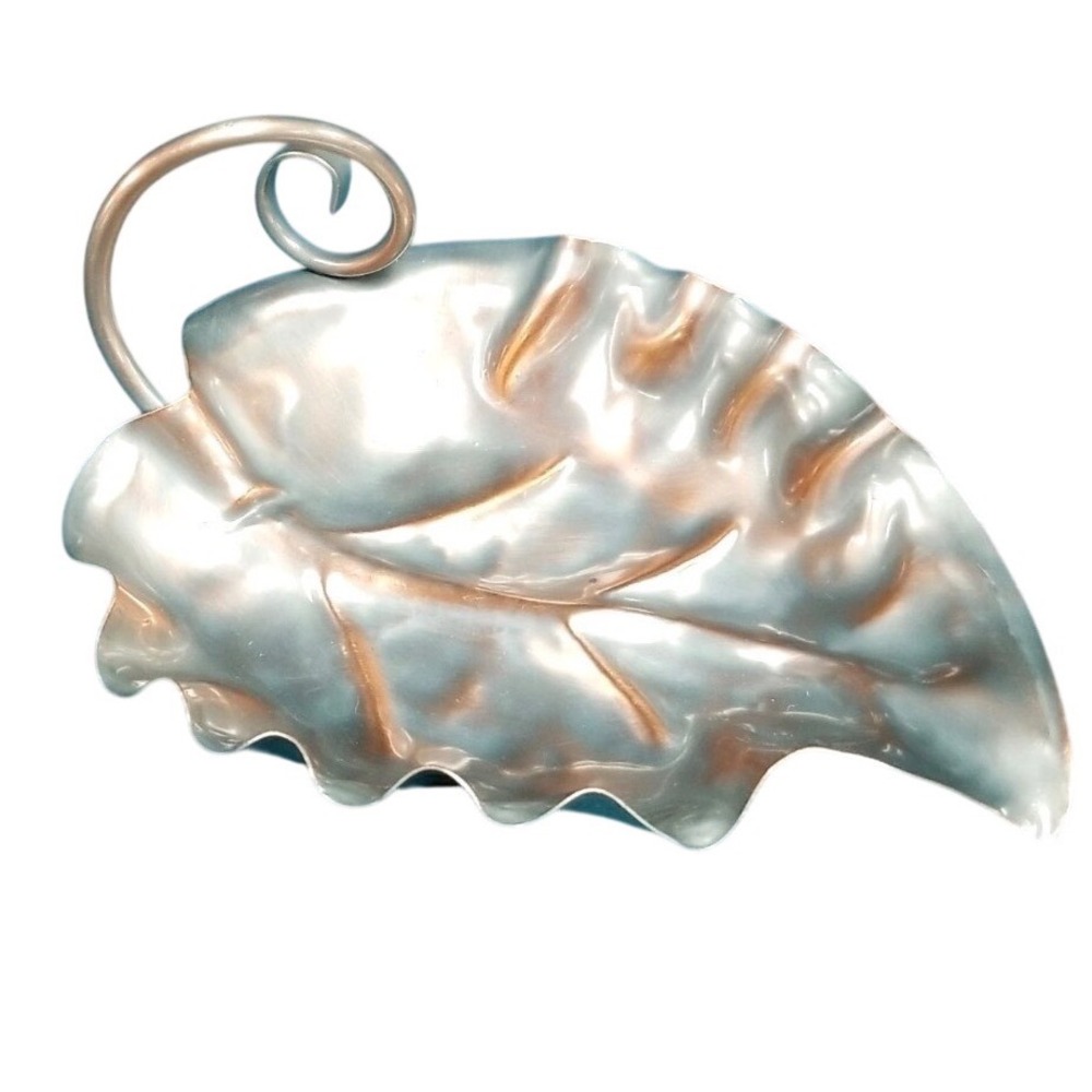Gregorian Copper‎ Leaf Dish Hand Hammered Scrolled Handle Vintage Made in USA
